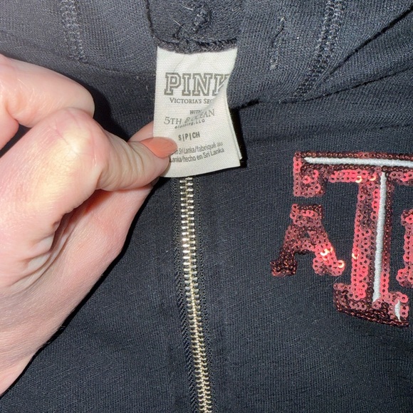 PINK Victoria's Secret Texas A&M Black Quarter-Zip Hoodie 🖤✨ - Picture 3 of 3